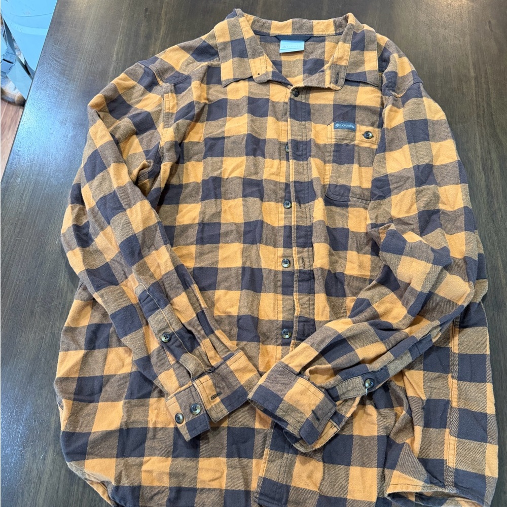 Columbia Men's Casual Button Down Shirt - Yellow and Black Plaid